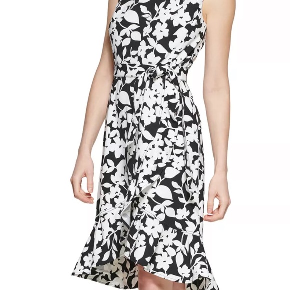 NWT CALVIN KLEIN PRINTED SCUBA CREPE SIDE ruffle dress. Black and white.… - Picture 4 of 12